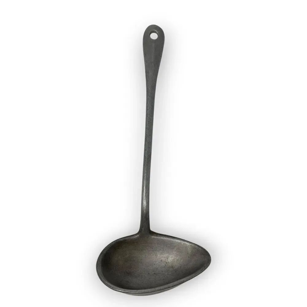Vintage Wagner Ware Cast Aluminum Sauce Soup Ladle Pourer 11.5” Teardrop Shape